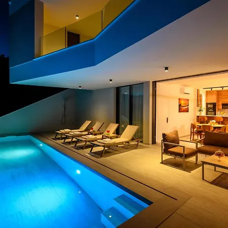 Stunning In Ferienhaus Duba
